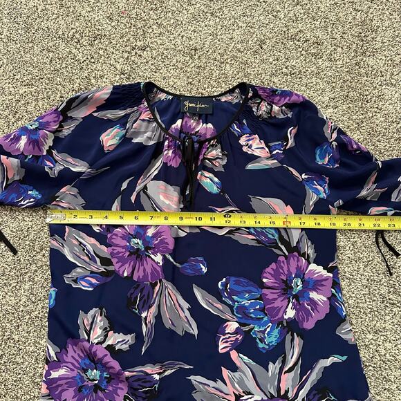 Yumi Kim navy blue floral silk 3/4 sleeve top size XS - Picture 10 of 13